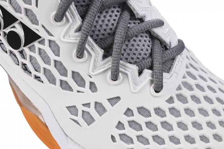 Yonex Power Cushion SBM 03 Z Men